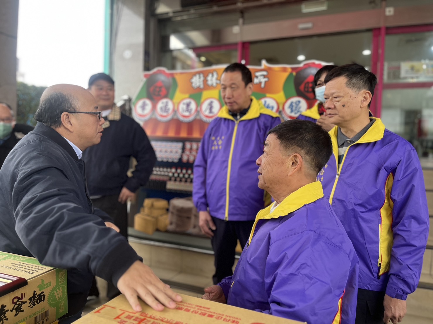 感謝 樹林薩克斯風樂團 及 新北市人合慈善會 捐贈本所「幸福滿屋，實物銀行」，提供多項物資作為關懷弱勢使用。