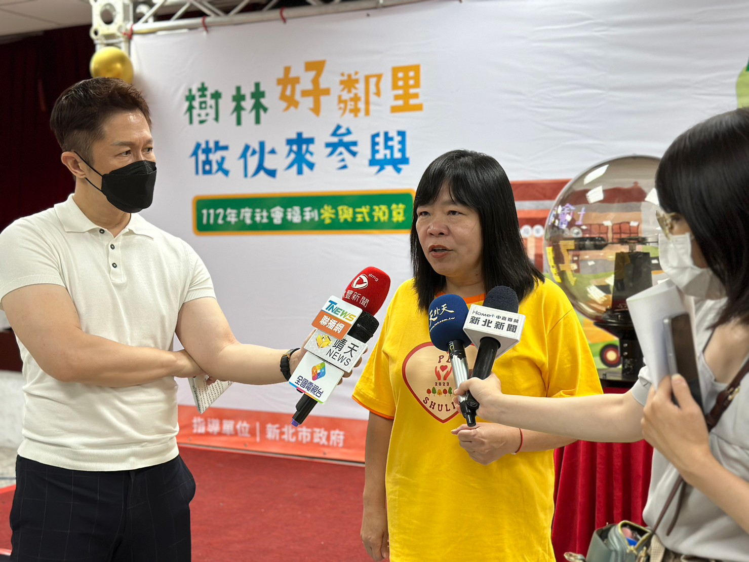 112年「樹林好鄰里，作伙來參與」提案發布記者會-新北市社會局吳淑芳副局長接受媒體訪問